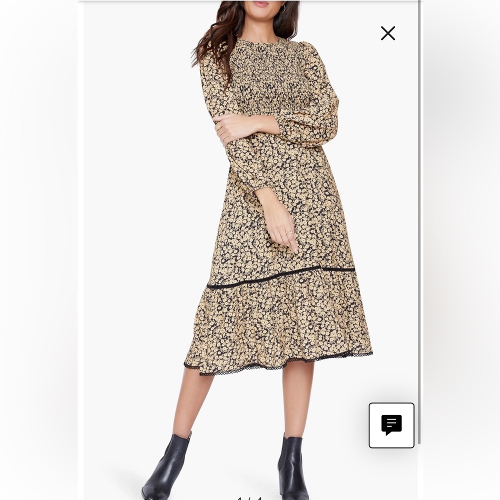 Lost + Wander Pick Me Golden Hour Midi
Dress Sz Small